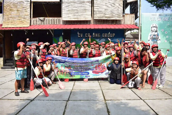 Foto bersama klien PERGURUAN MITRA YASMIN