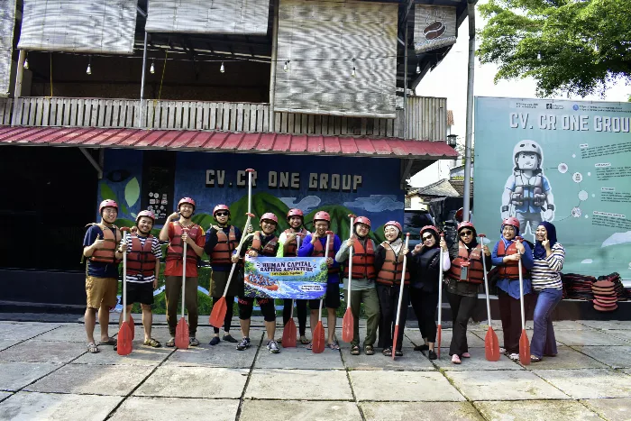 Foto bersama klien HUMAN CAPITAL