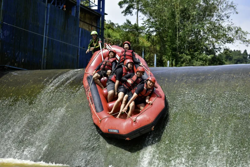 Paket Rafting Diamond Cisadane Bogor
